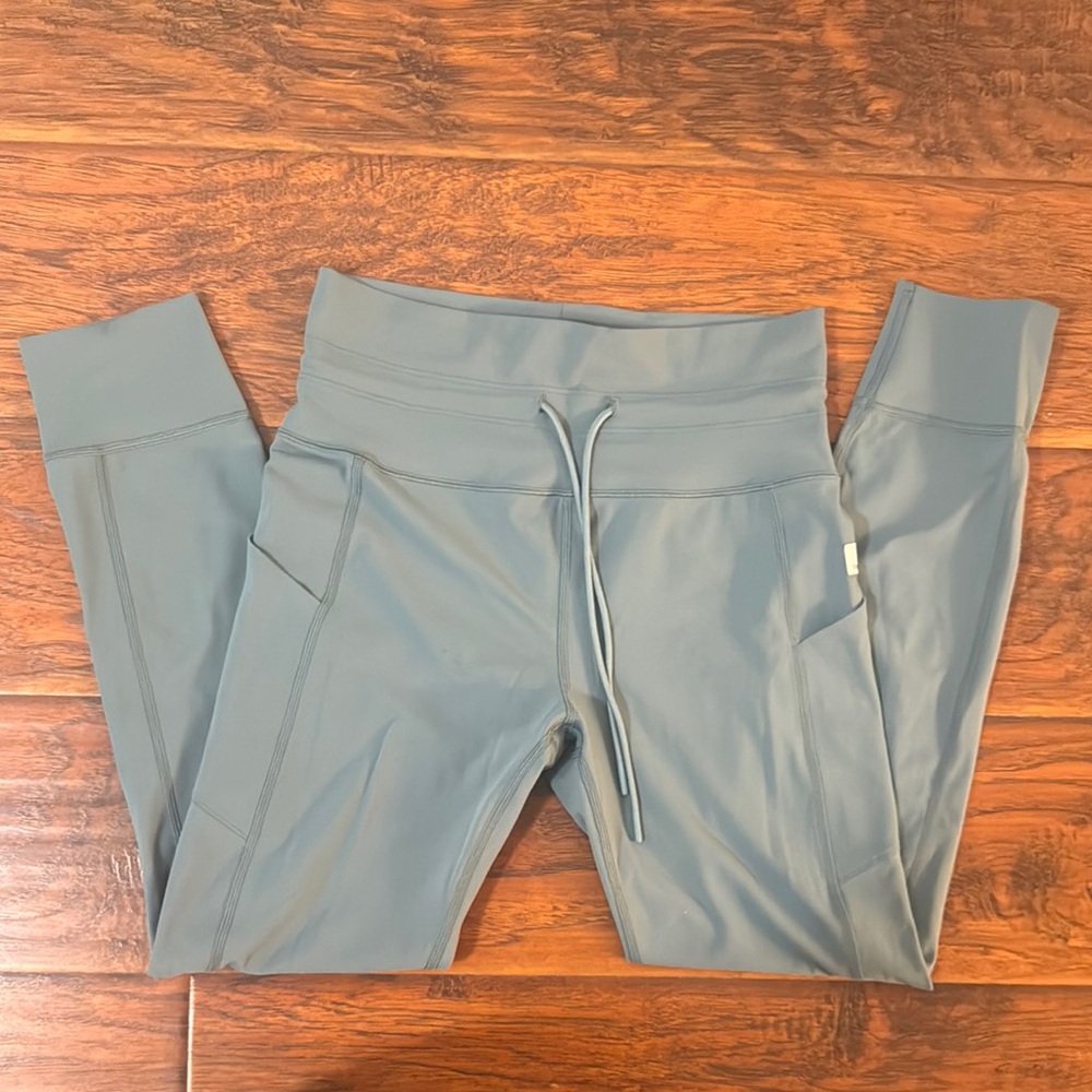 Vuori- Green - Daily Leggings